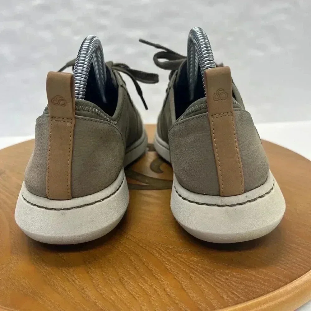 CLARKS CLOUD STEPPERS SNEAKERS TENNIS SHOES CUSHIONED COMFORT SZ 9.5